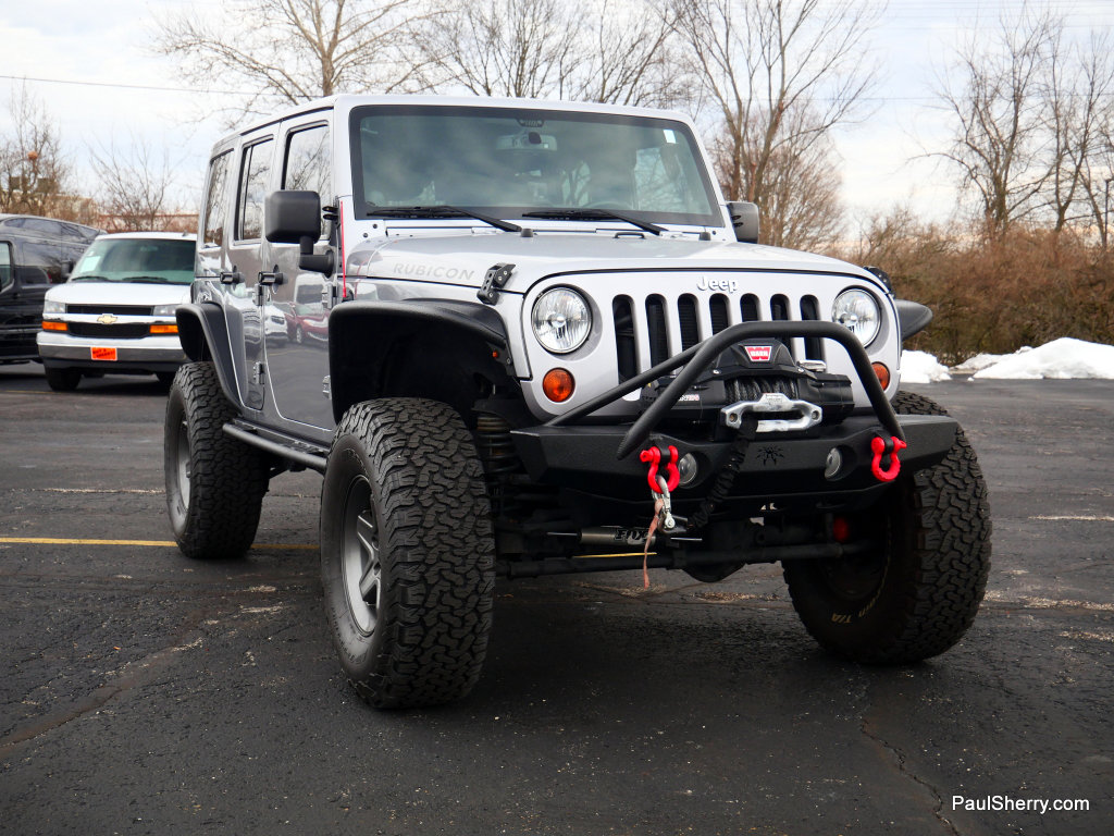 Used 2013 Jeep Wrangler Unlimited Rubicon w/ Connectivity Group image 12