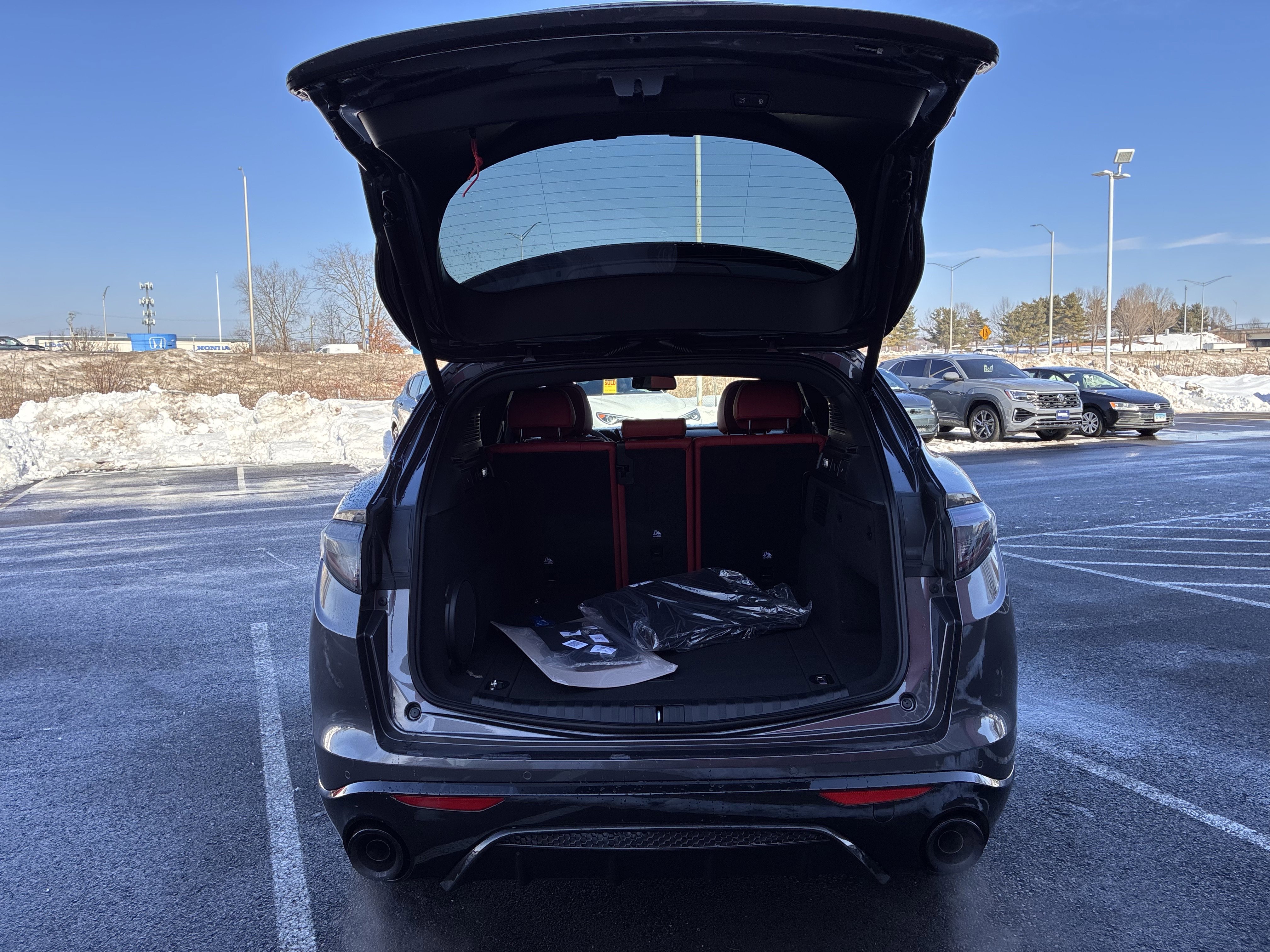 New 2026 Alfa Romeo Stelvio Sprint AWD/4WD image 29