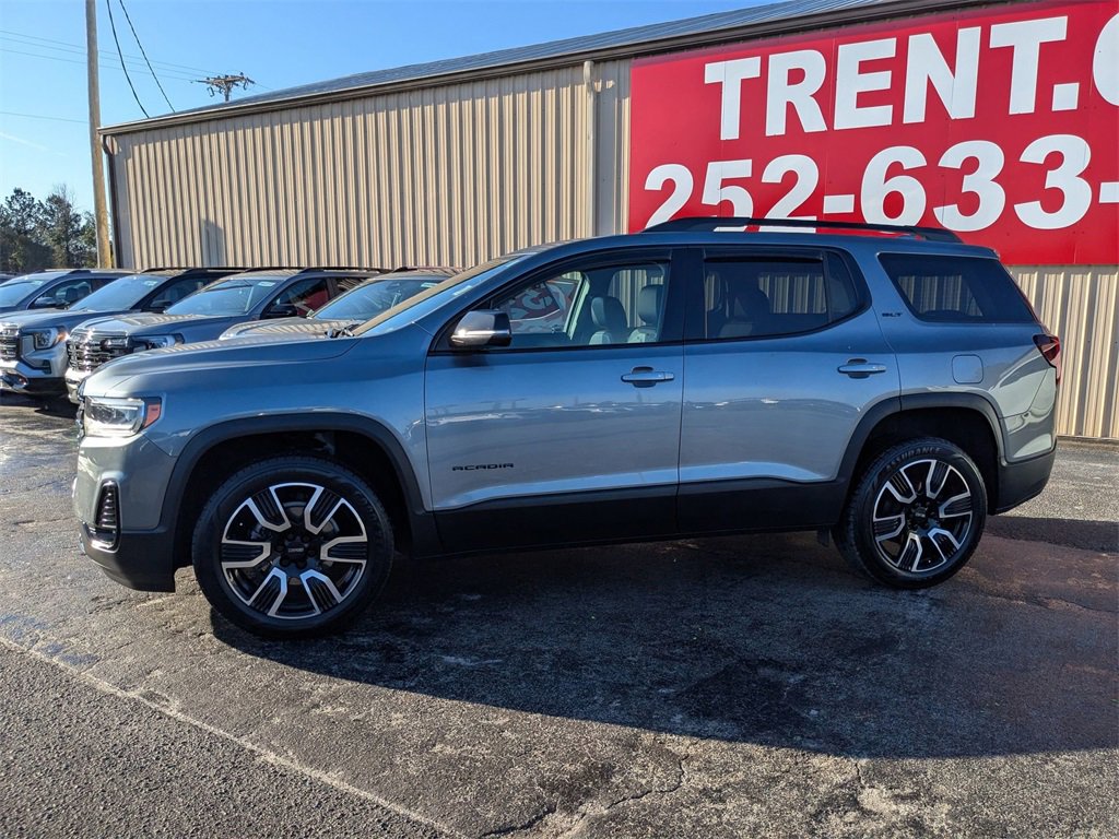 Used 2021 GMC Acadia SLT w/ Elevation Edition image 3