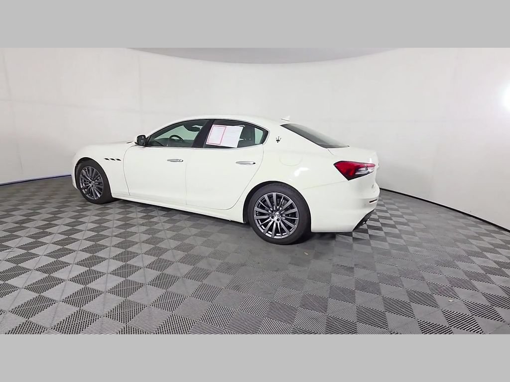 Used 2022 Maserati Ghibli Modena RWD image 45