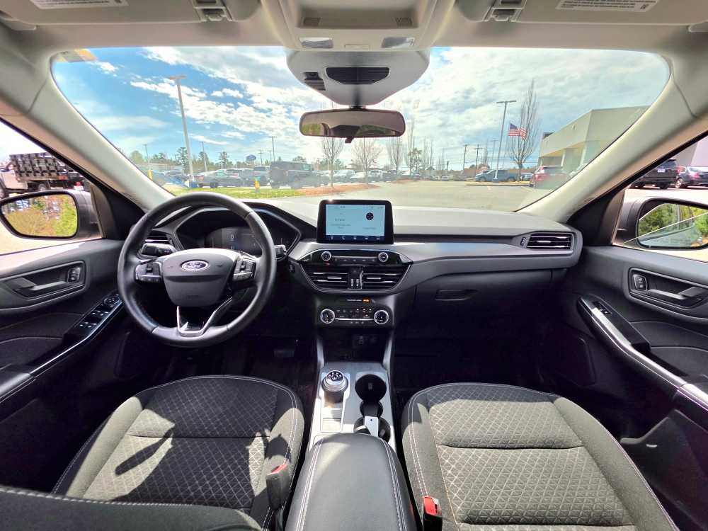 Used 2024 Ford Escape Active image 15