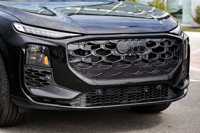 New 2026 Audi Q3 quattro 2.0T image 2