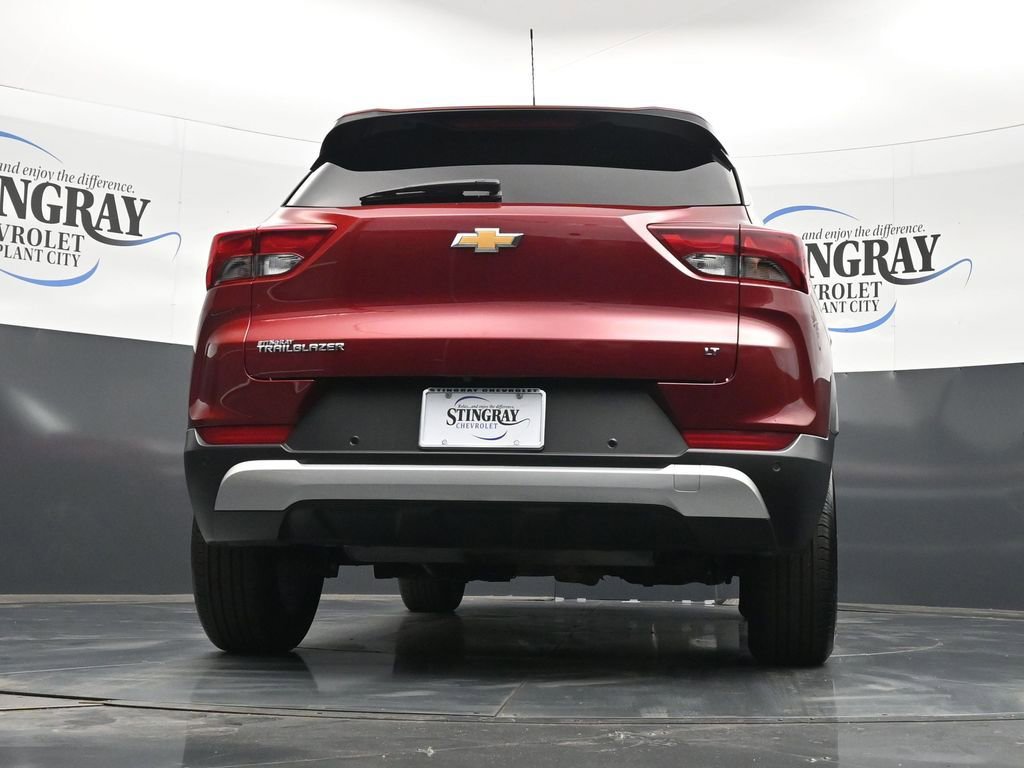 Used 2025 Chevrolet TrailBlazer LT w/ Convenience Package FWD image 22
