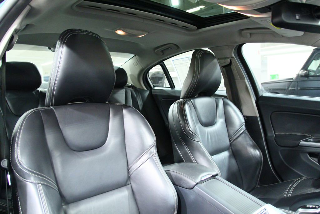 Used 2014 Volvo S60 T5 image 22