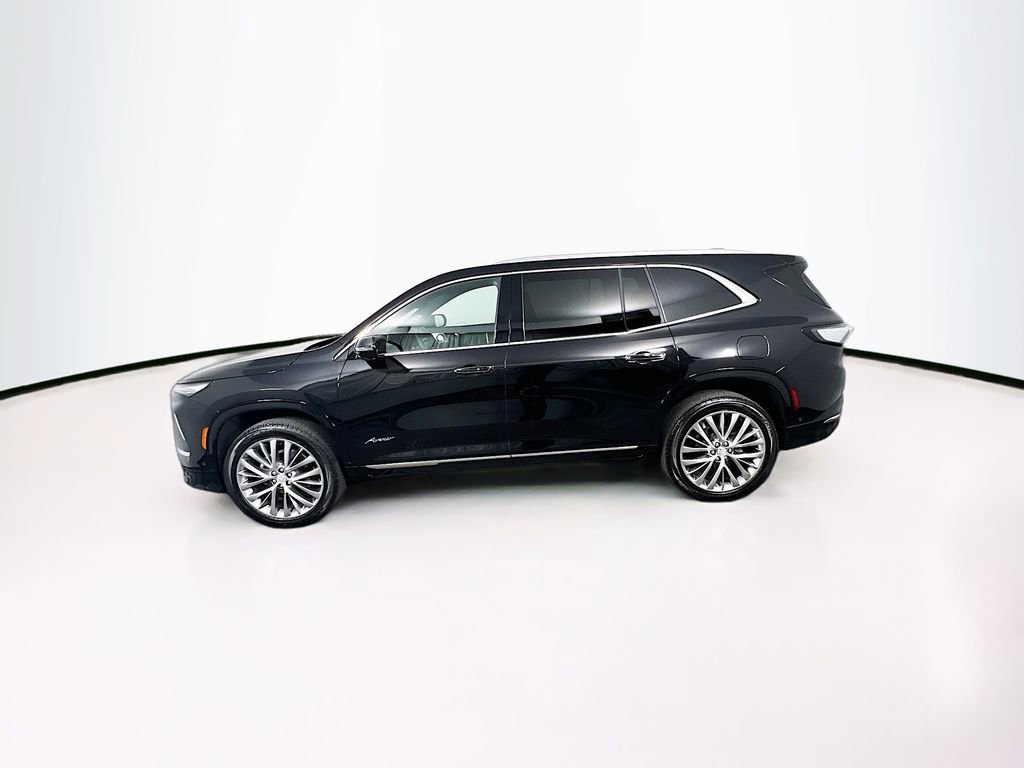 Used 2025 Buick Enclave Avenir w/ Super Cruise Package AWD/4WD image 4