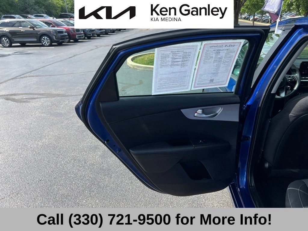 Certified 2023 Kia Forte LXS FWD image 44