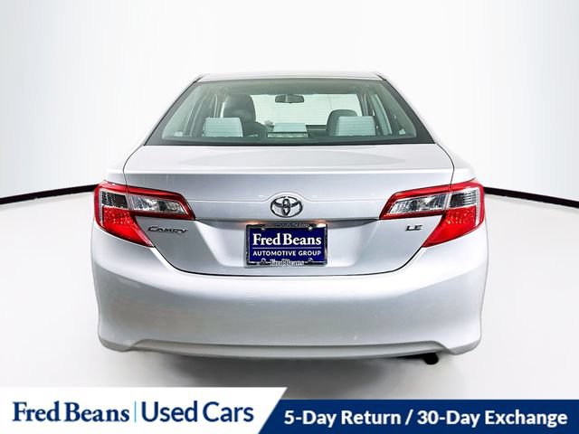 Used 2012 Toyota Camry LE FWD image 32