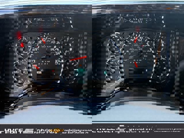 Used 2022 GMC Savana 2500 Extended w/ Enhanced Convenience Package image 17