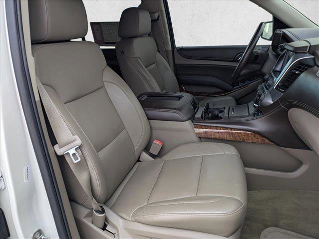 Used 2015 Chevrolet Suburban LTZ RWD image 24