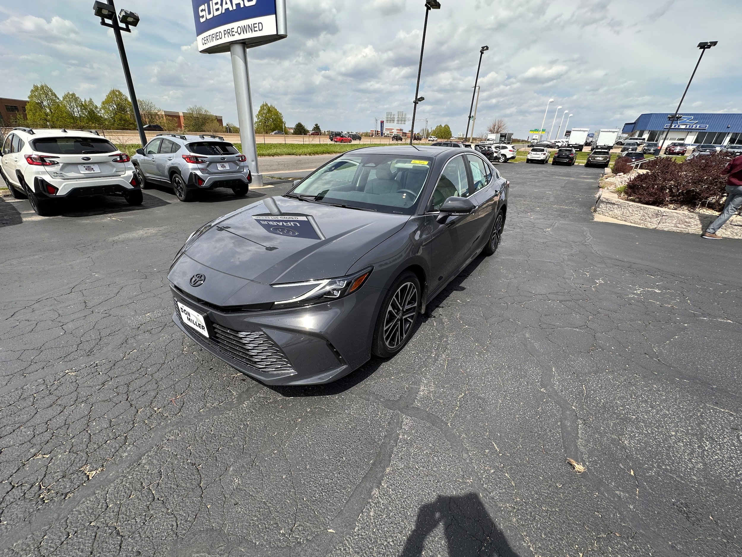 Used 2026 Toyota Camry XLE FWD image 7
