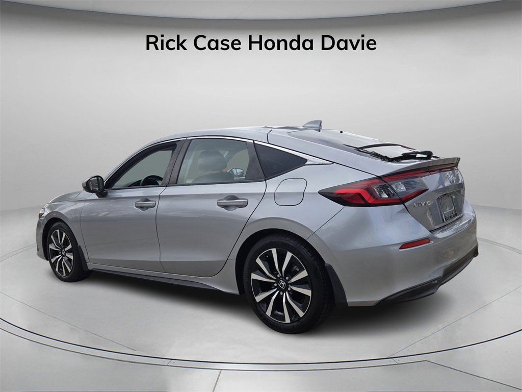 Certified 2024 Honda Civic EX-L image 8