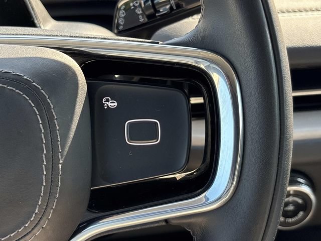 Certified 2025 Lincoln Navigator Reserve AWD/4WD image 31