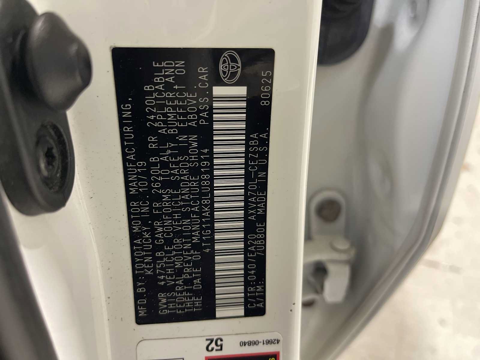 Used 2020 Toyota Camry SE FWD image 21