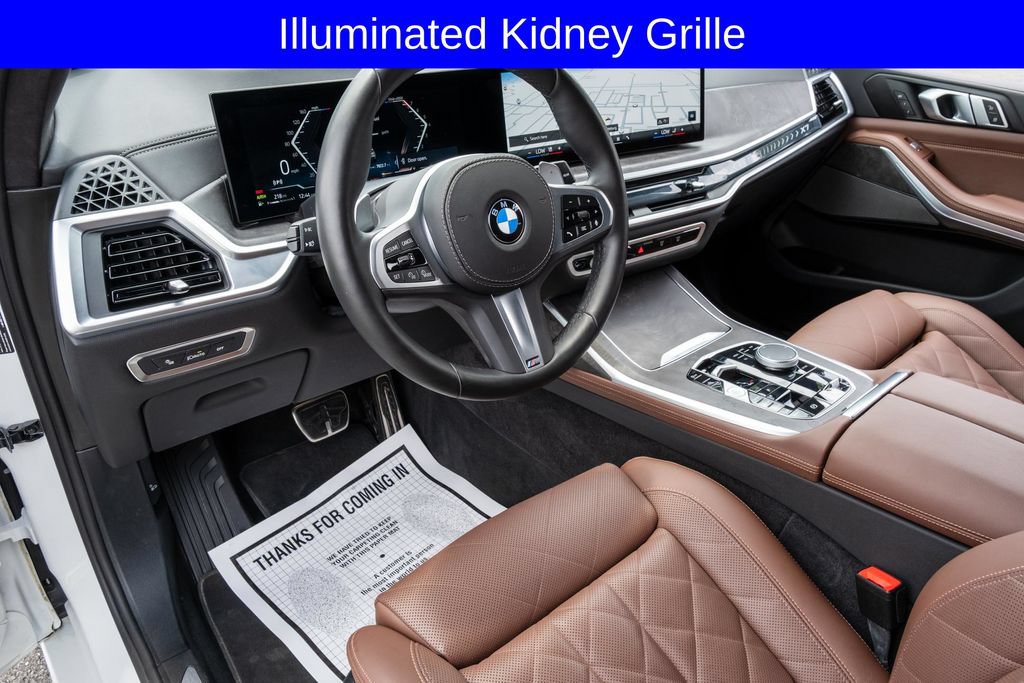 Used 2025 BMW X7 xDrive40i w/ M Sport Package AWD/4WD image 17