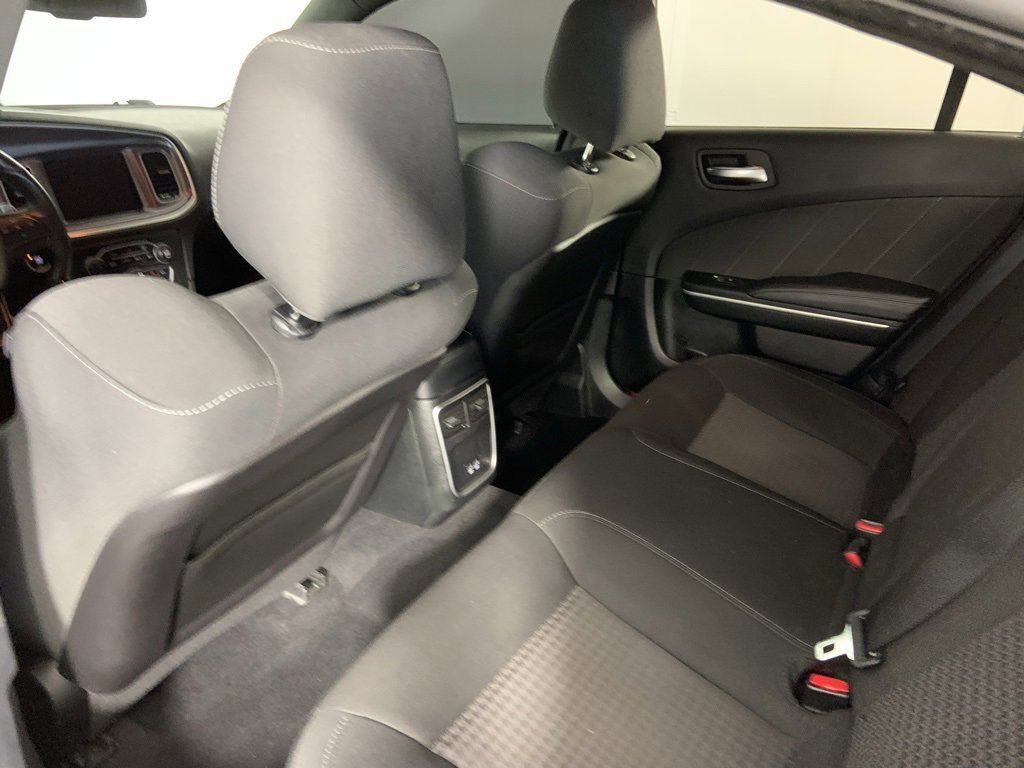 Used 2019 Dodge Charger Scat Pack w/ Navigation & Travel Group image 27