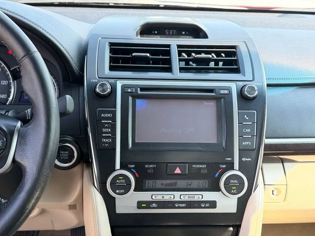 Used 2012 Toyota Camry XLE FWD image 14