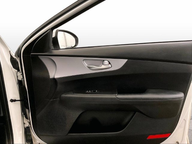 Used 2024 Kia Forte LXS FWD image 23
