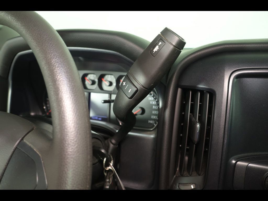 Used 2016 Chevrolet Silverado 2500 W/T w/ WT Convenience Package AWD/4WD image 18