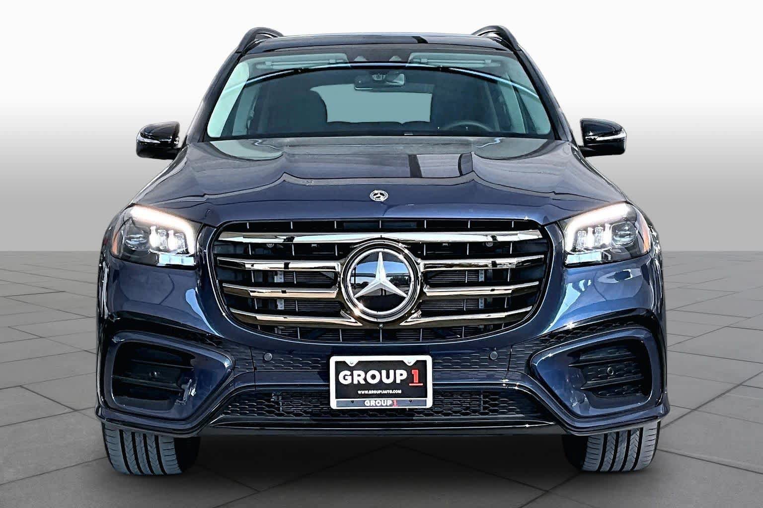 Used 2026 Mercedes-Benz GLS 450 4MATIC image 4