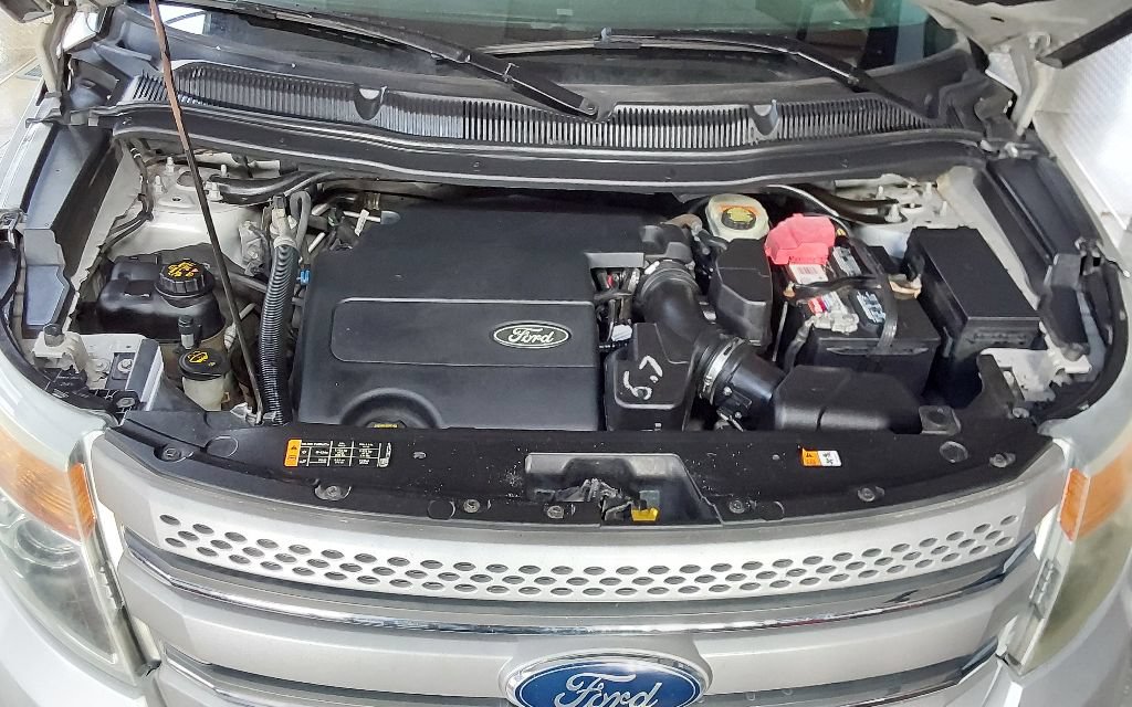 Used 2013 Ford Explorer FWD image 19