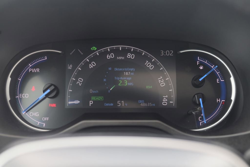 Used 2019 Toyota RAV4 Limited w/ Limited Grade Weather Package AWD/4WD image 21
