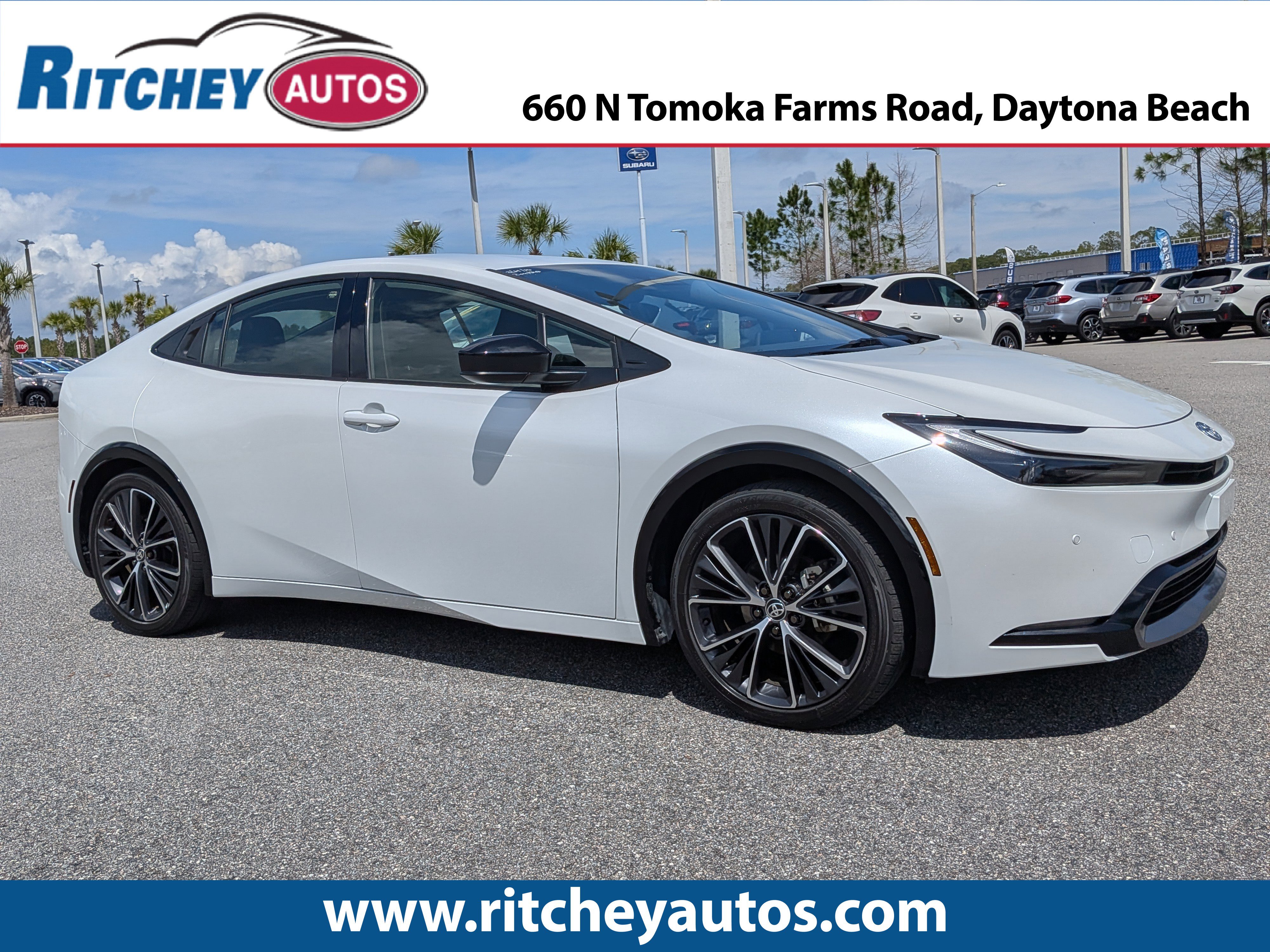 Used 2024 Toyota Prius XLE video 1