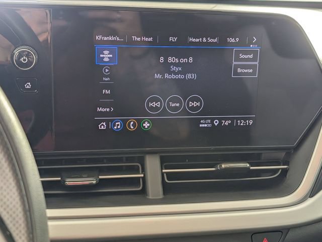 Used 2024 Chevrolet Trax LS w/ LS Convenience Package FWD image 18