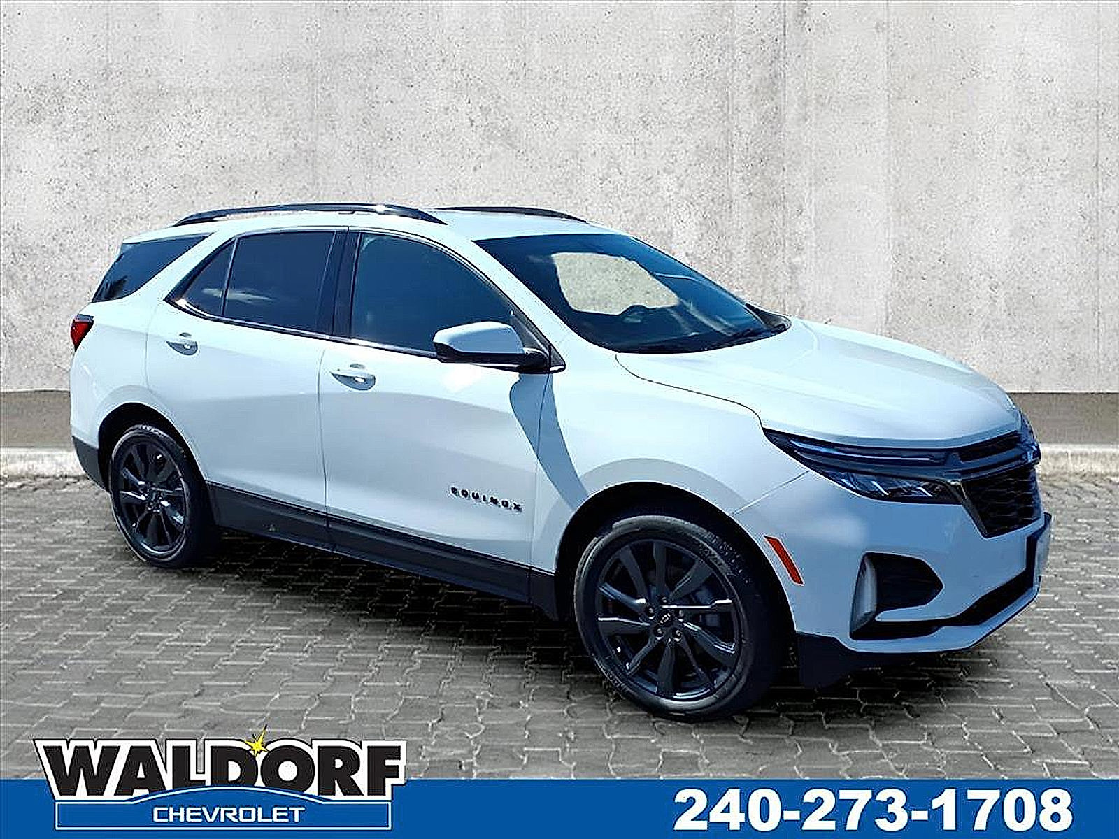 Certified 2023 Chevrolet Equinox RS w/ LPO, Floor Liner Package