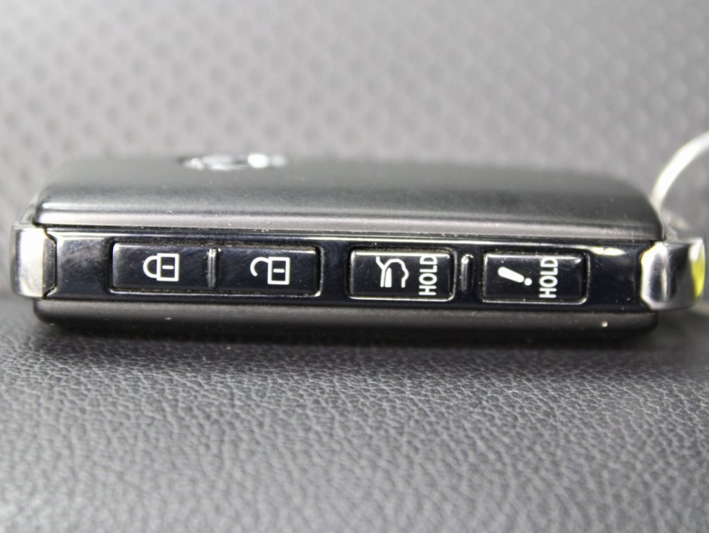 Used 2025 MAZDA CX-70 Plug-In Hybrid w/ Premium Pkg image 56