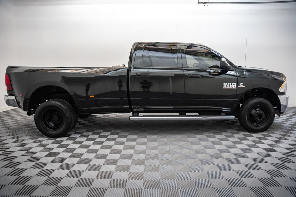 Used 2016 RAM 3500 Tradesman w/ Chrome Appearance Group AWD/4WD image 4