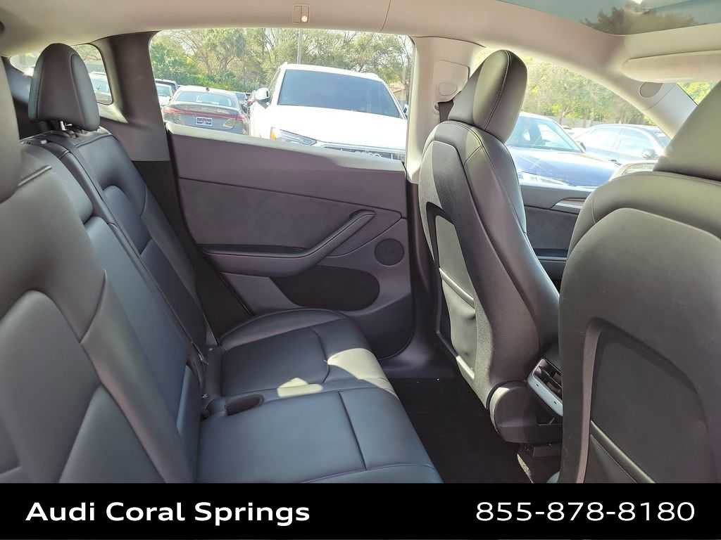 Used 2024 Tesla Model Y Long Range image 21
