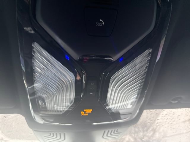 Used 2022 BMW 540i xDrive w/ Executive Package image 40