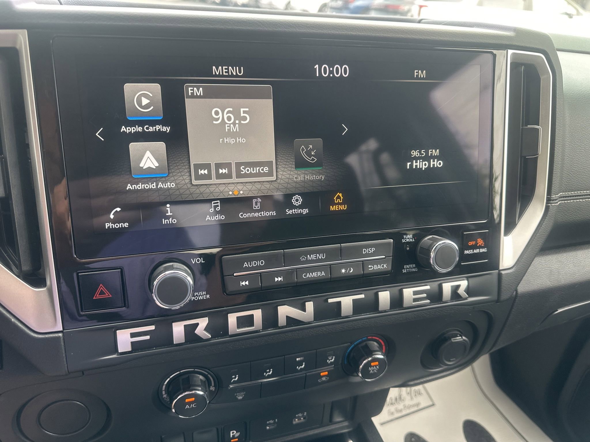 Used 2025 Nissan Frontier SV RWD image 29