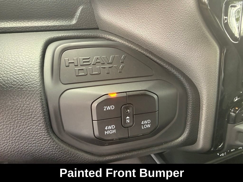 New 2026 RAM 3500 Big Horn AWD/4WD image 17