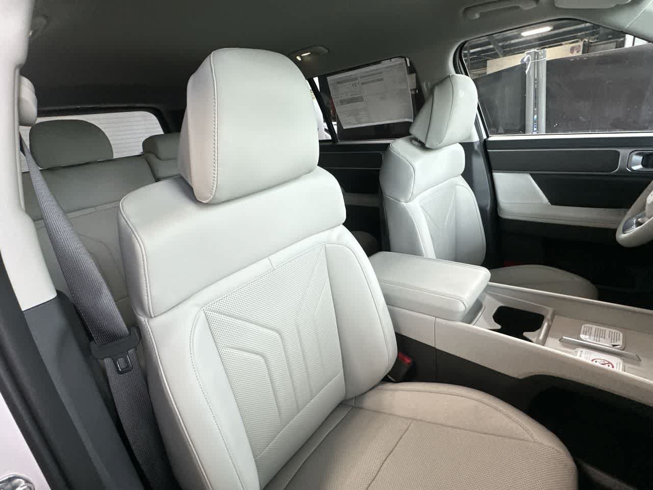 New 2027 Hyundai Santa Fe SEL FWD image 27