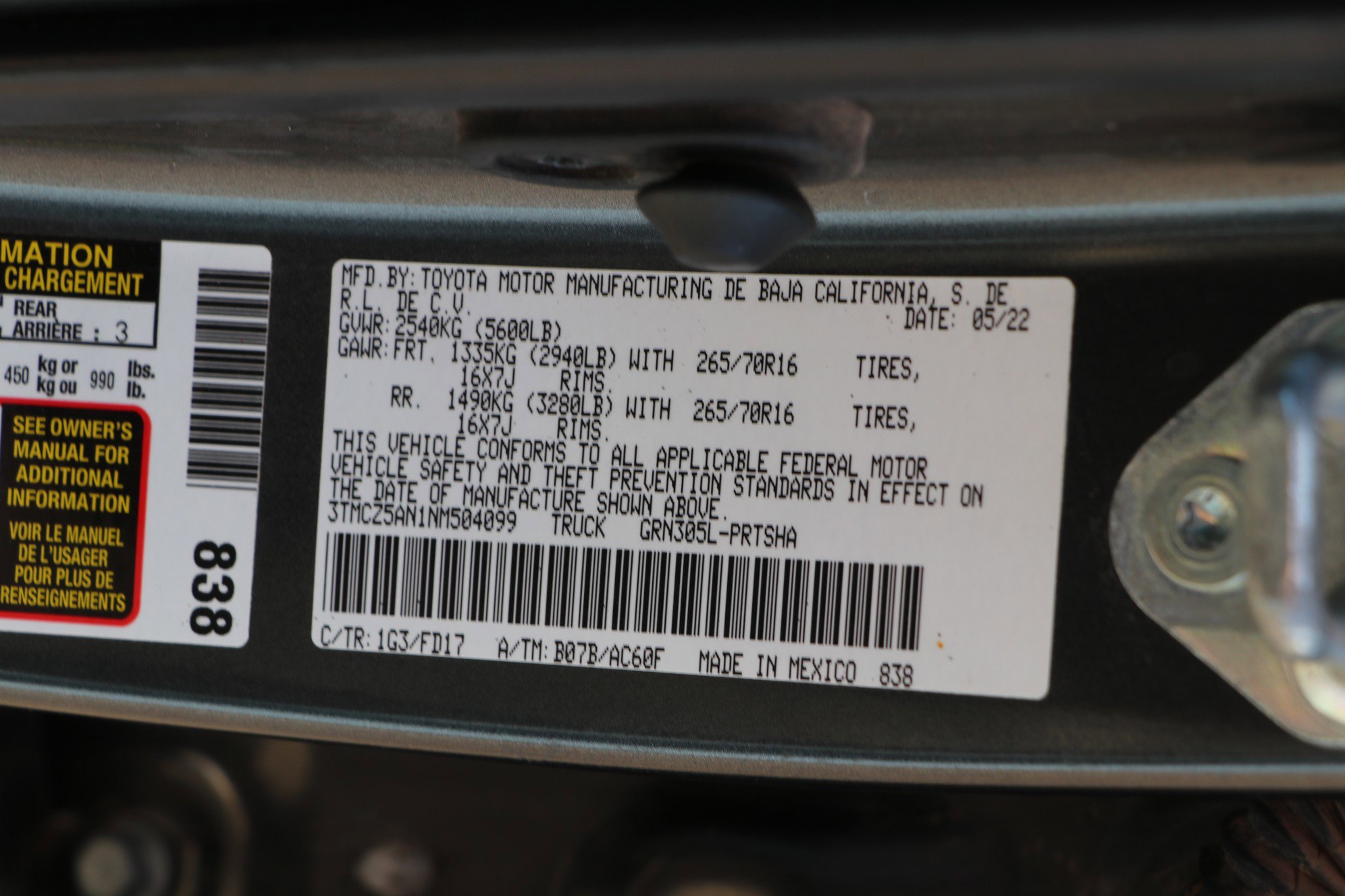 Used 2022 Toyota Tacoma TRD Off-Road image 33