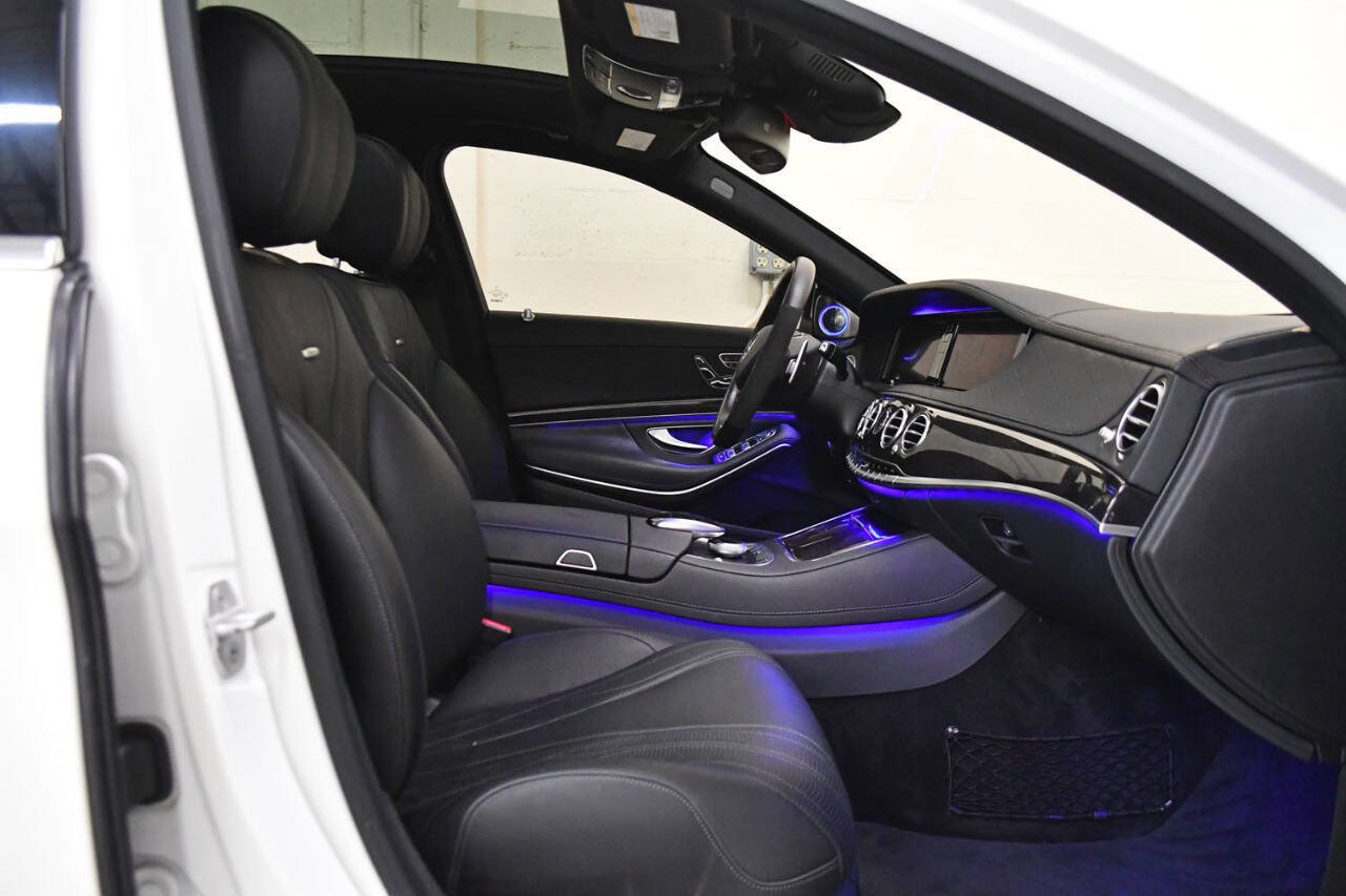 Used 2015 Mercedes-Benz S 63 AMG 4MATIC Sedan image 12
