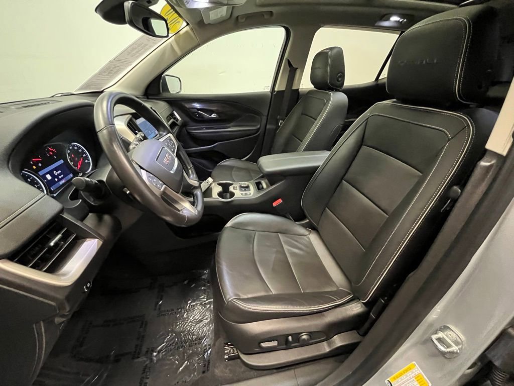 Used 2020 GMC Terrain Denali w/ Denali Premium Package image 12