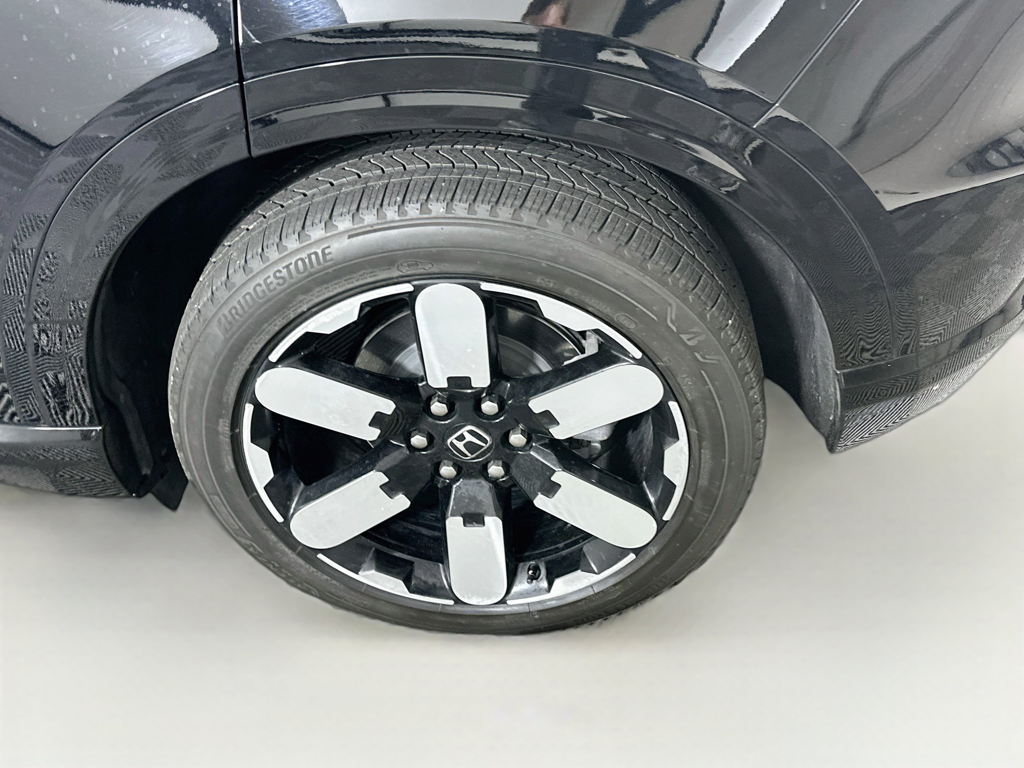 Used 2024 Honda Prologue Elite image 11