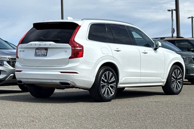Used 2021 Volvo XC90 T5 Momentum w/ Protection Package Premier image 5