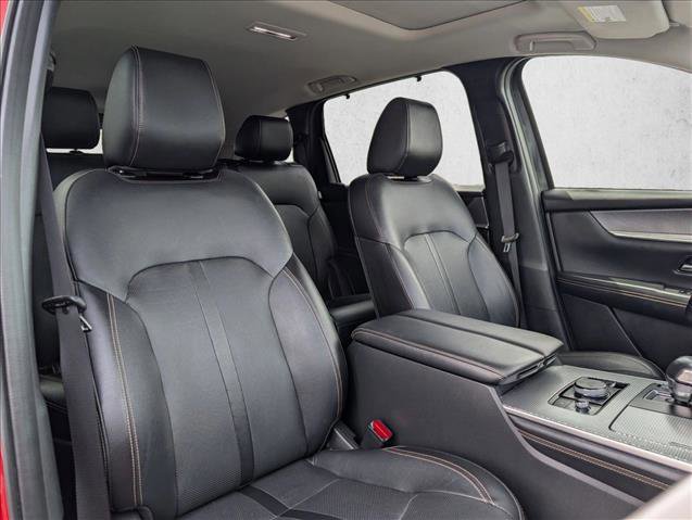 Used 2024 MAZDA CX-90 3.3 Turbo w/ Preferred Plus AWD/4WD image 28