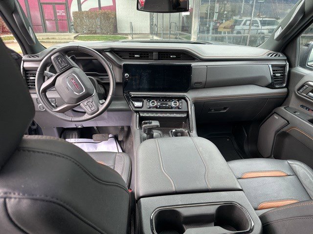 Used 2023 GMC Sierra 1500 AT4 w/ AT4 Premium Package image 18