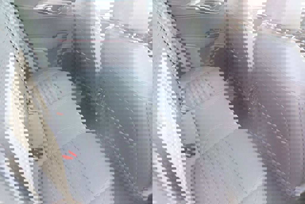 New 2024 Dodge Hornet R/T Plus w/ R/T Blacktop Package image 25