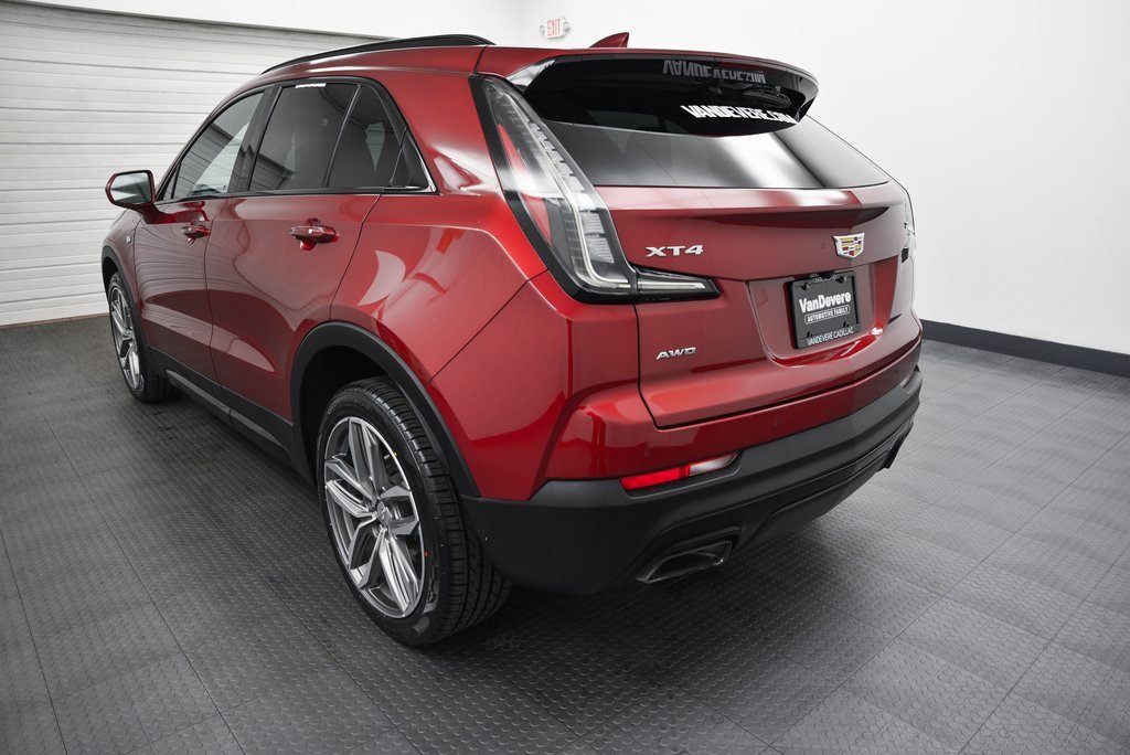 Used 2019 Cadillac XT4 Sport image 5