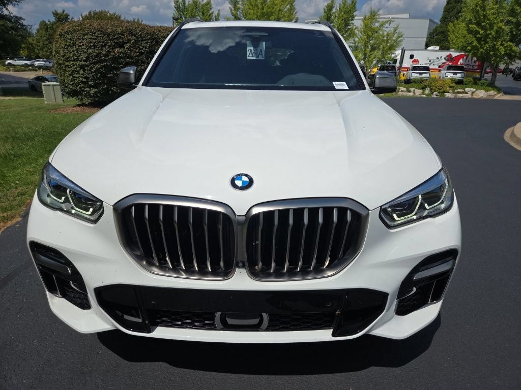 Used 2023 BMW X5 M50i w/ Executive Package AWD/4WD image 8