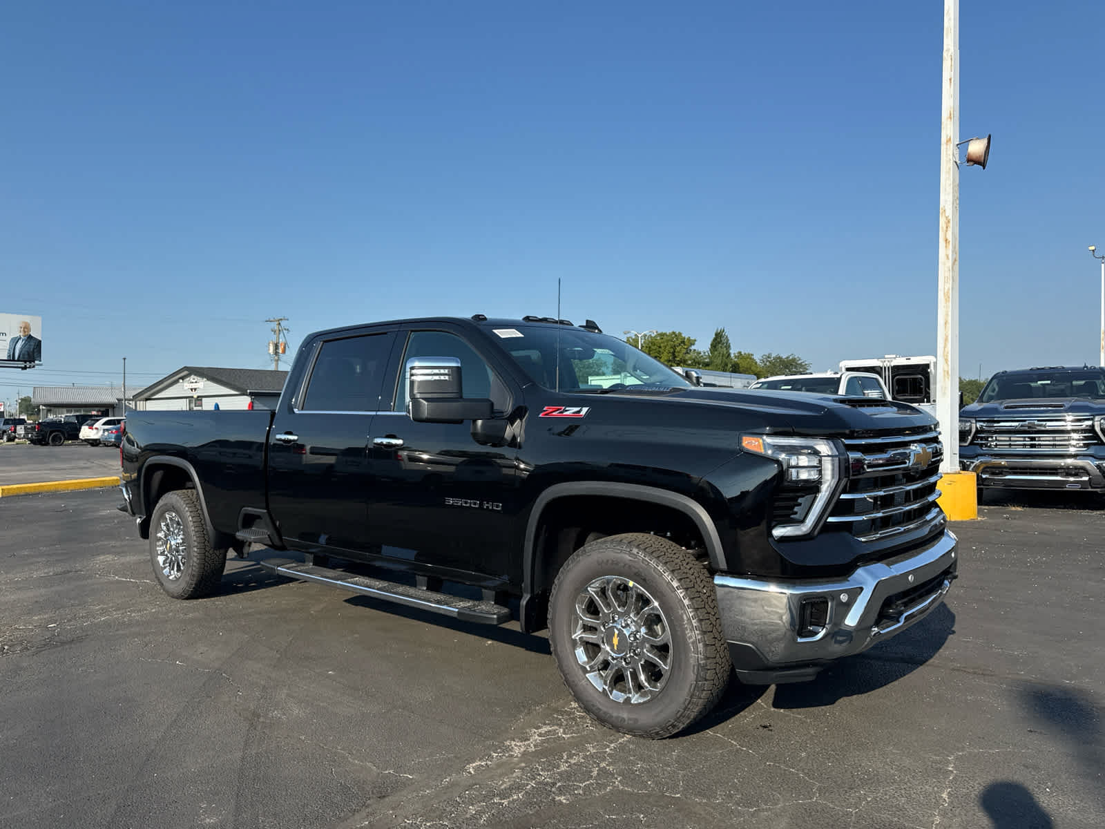 New 2026 Chevrolet Silverado 3500 LTZ w/ LTZ Premium Package AWD/4WD image 7