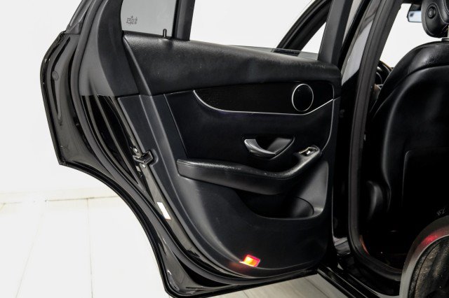 Used 2020 Mercedes-Benz GLC 300 image 45