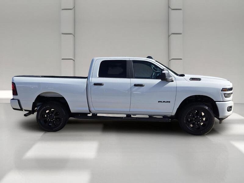 Used 2026 RAM 2500 Big Horn AWD/4WD image 6