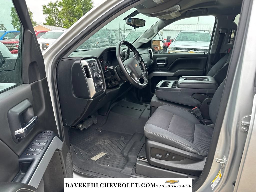 Used 2018 Chevrolet Silverado 1500 LT w/ All Star Edition AWD/4WD image 10