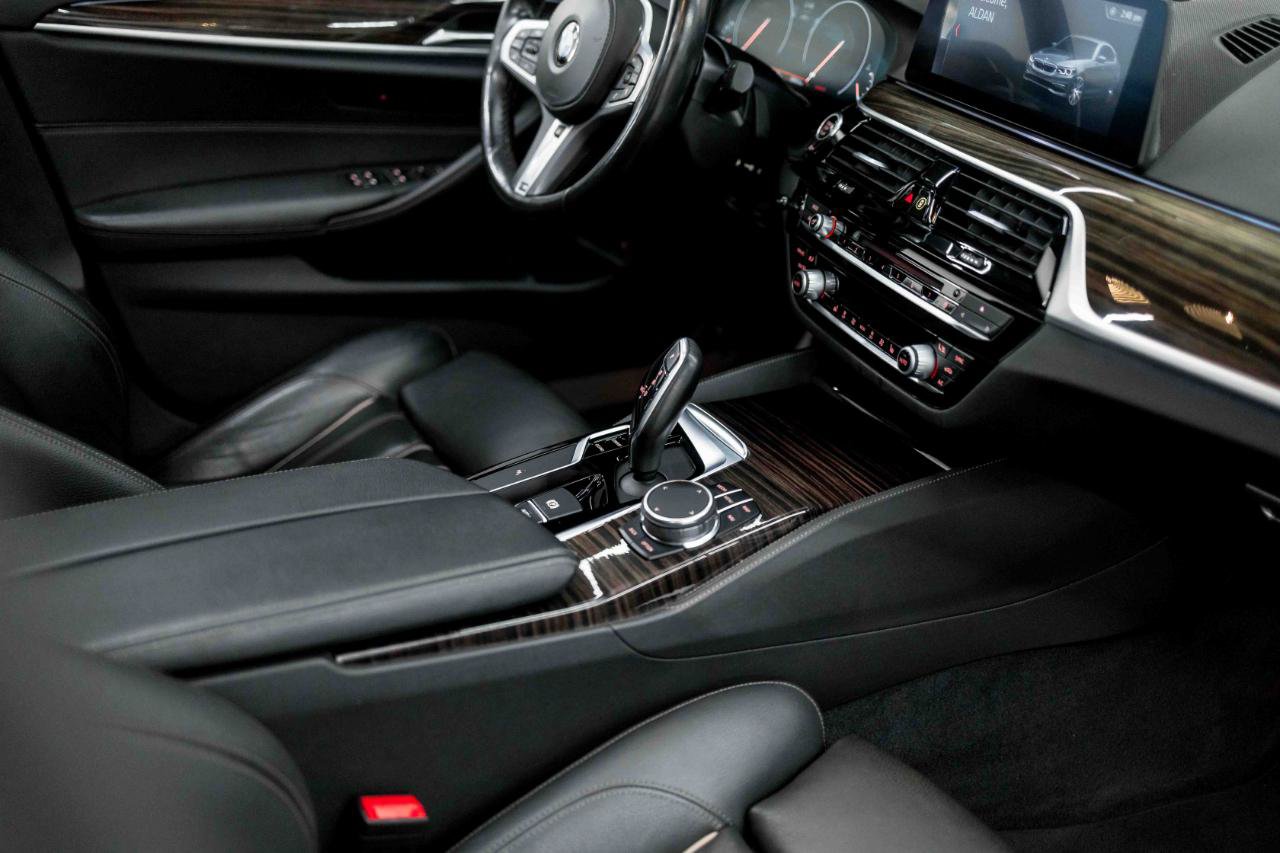 Used 2019 BMW 540i w/ M Sport Package RWD image 70